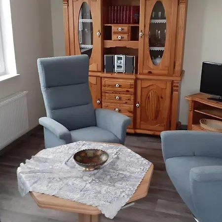 Apartment 80qm Fuer 4 Personen In 2 Schlafzimmer Utarp