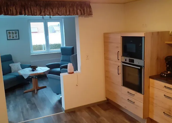 80qm Fuer 4 Personen In 2 Schlafzimmer